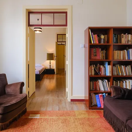 Casa Da Avo Guida * 蓬塔德尔加达