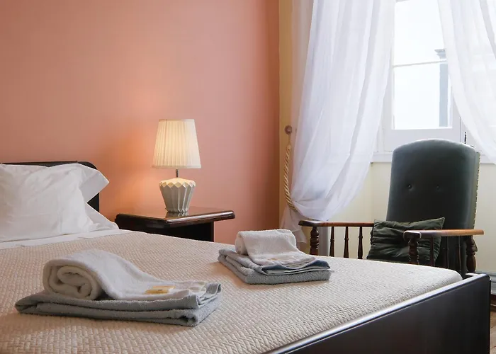 Casa Da Avo Guida Holiday home *